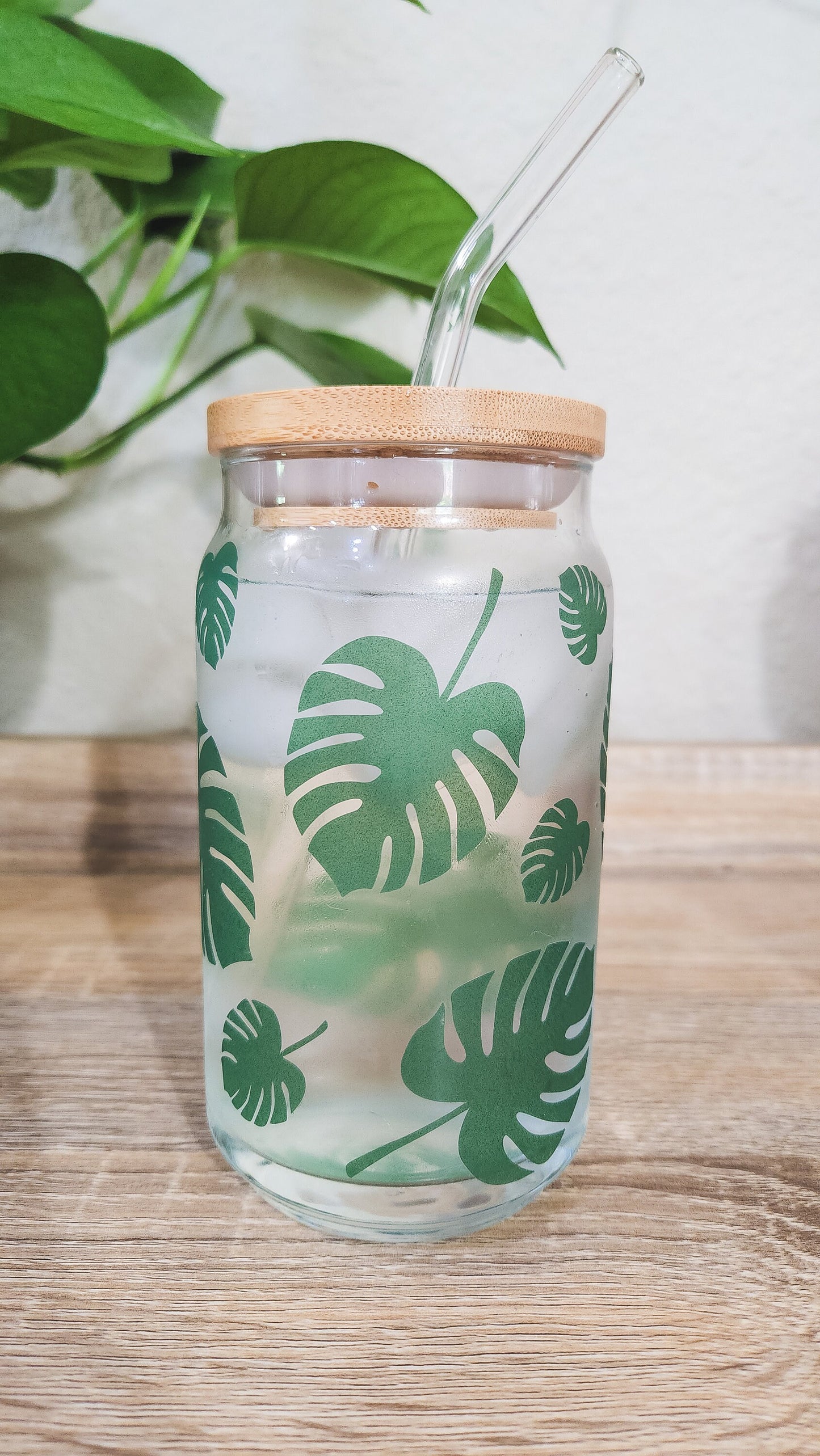 Monstera Color Changing Glass Can Cup