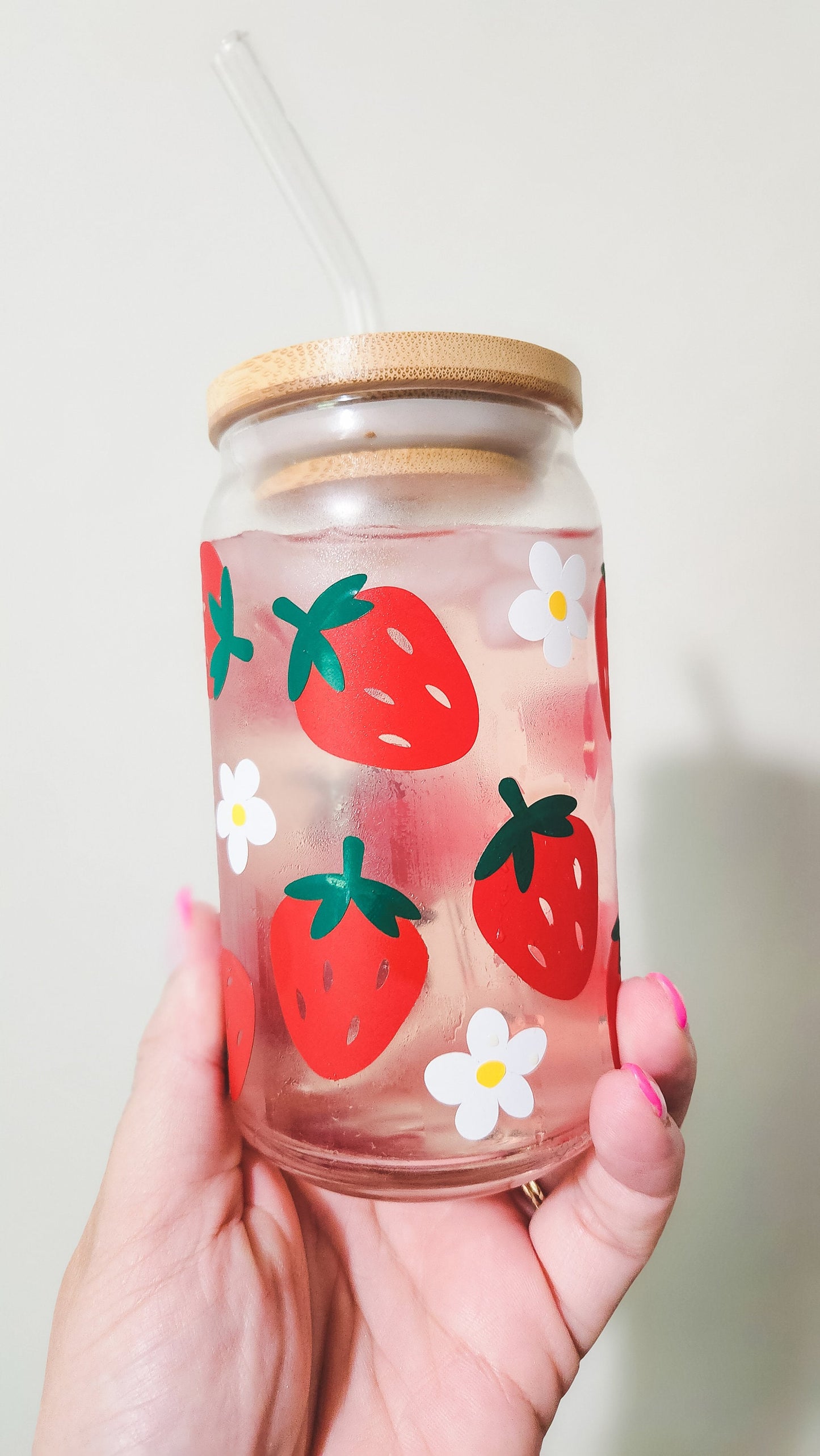 Classic Strawberries Cup