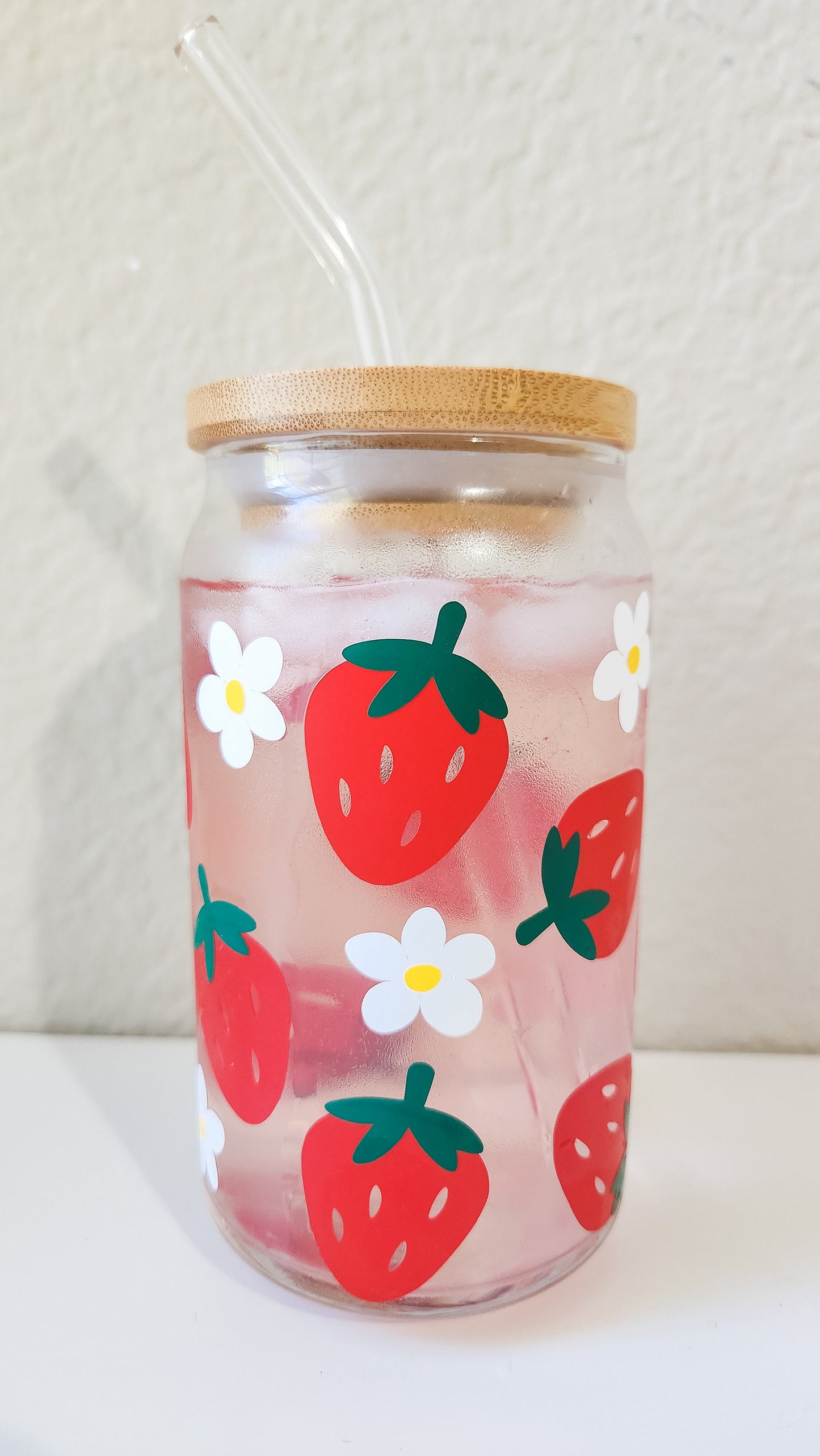 Classic Strawberries Cup
