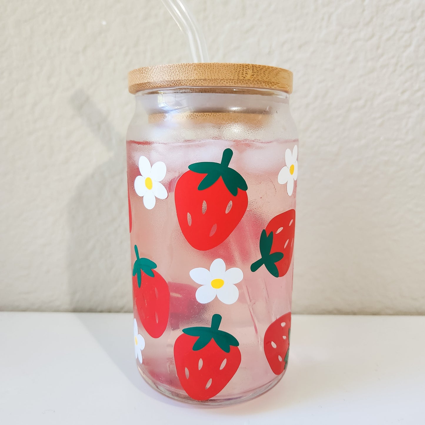 Classic Strawberries Cup