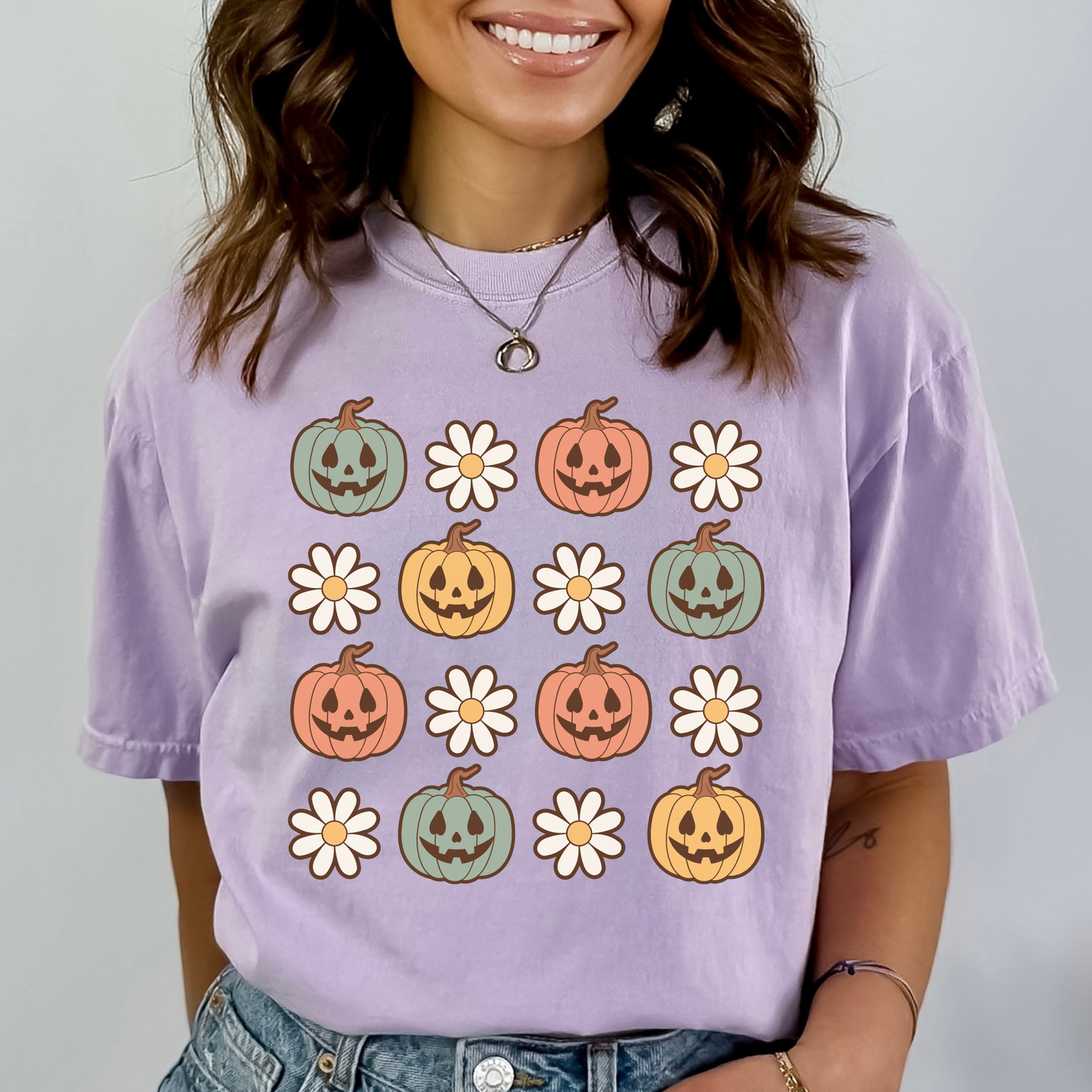 Retro Daisy Pumpkins Tee